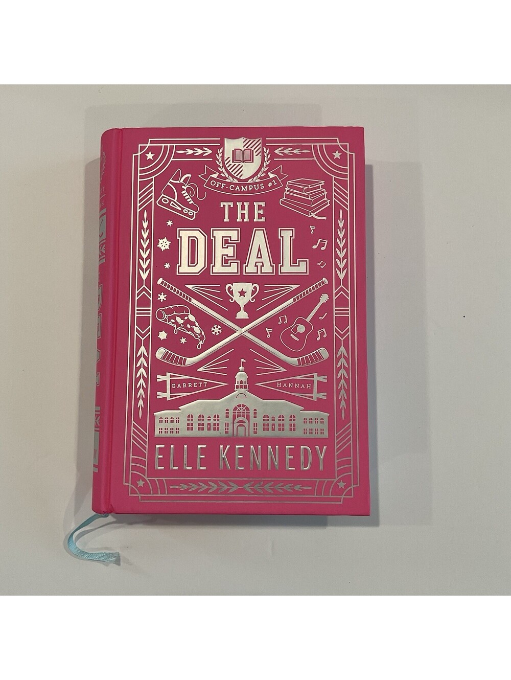 The Deal (Off-Campus) by Elle Kennedy, Bloom Books, YA Romance Novel, HC